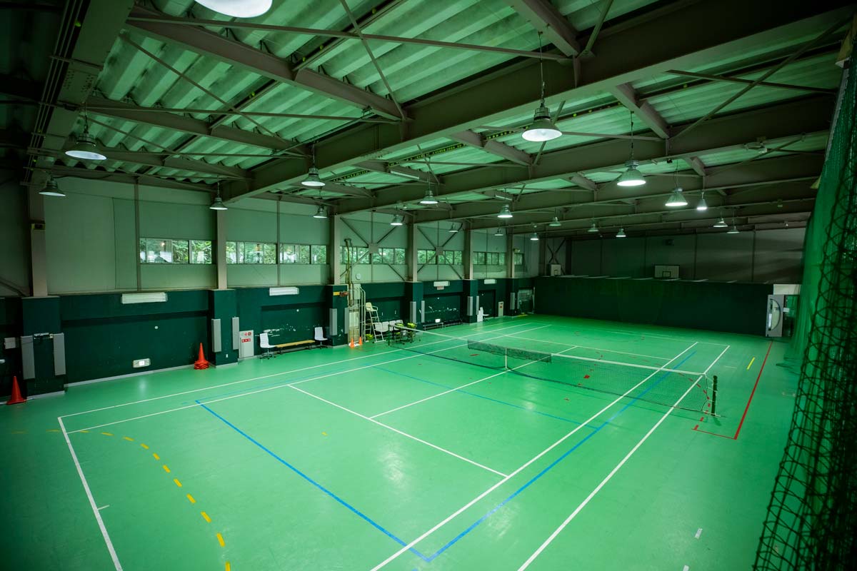 全天候運動競技場