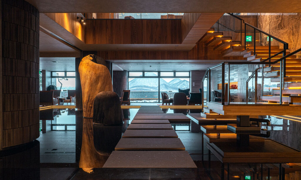 貴賓休息室：【營業時間】上午8點～上午11點/下午3點～晚上10點