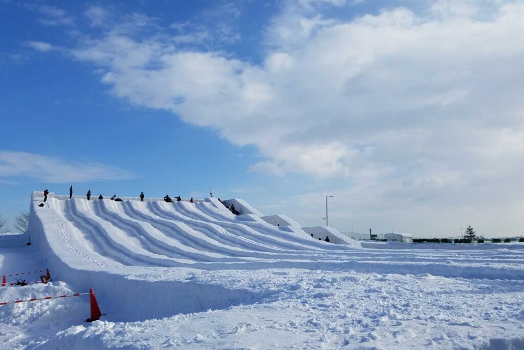 冬天 / 雪遊戲公園